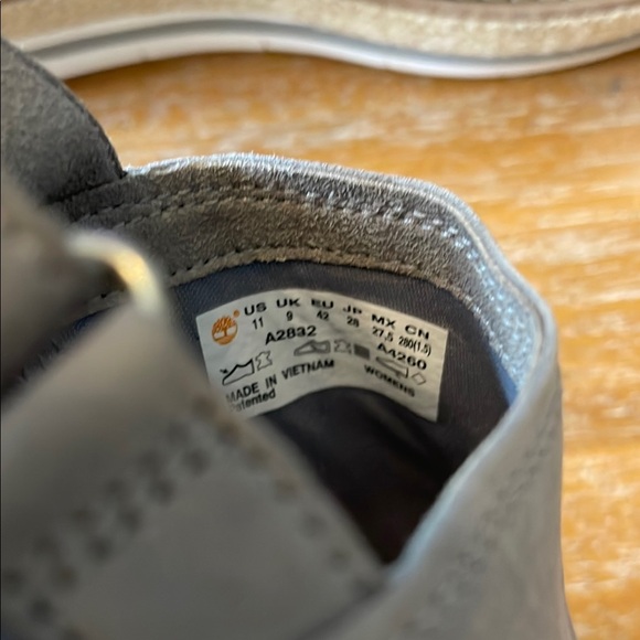 Timberland Gray Peep Toe Emerson Wedge Sandals SZ 11 NWOT - Picture 4 of 9